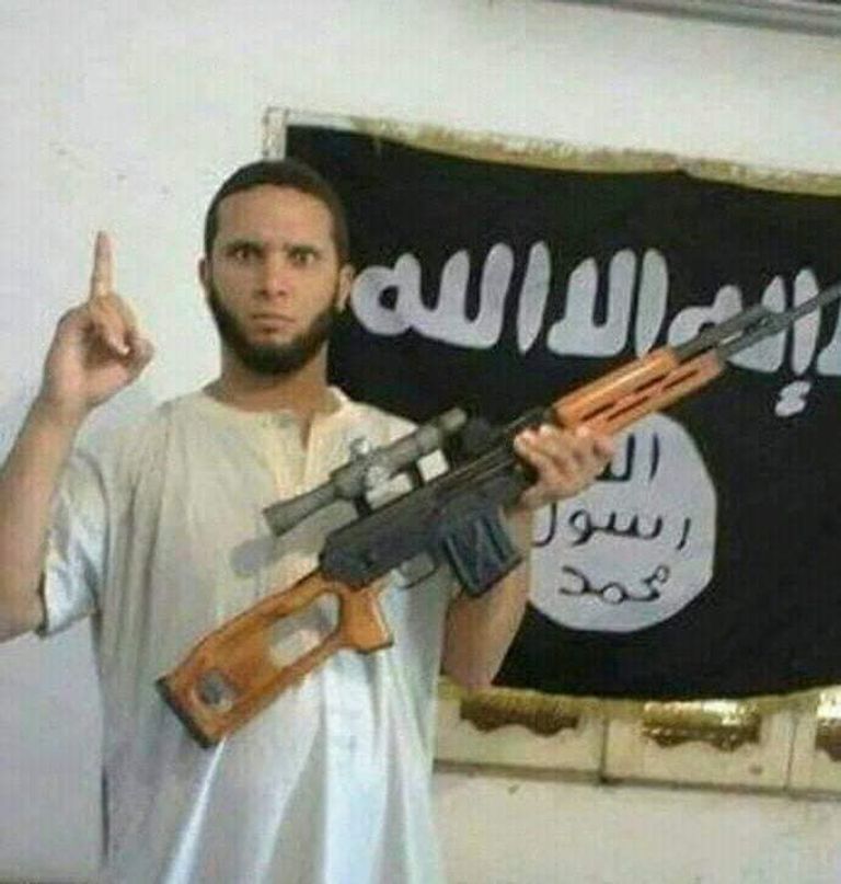 الإرهابي صلاح الشين  تركيا تدعم الإرهاب في ليبيا