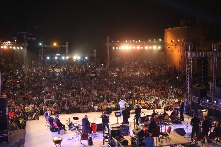 مدحت صالح بمحكى القلعة 