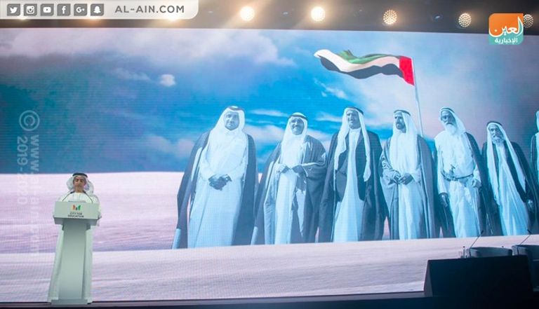 الفريق الشيخ سيف بن زايد آل نهيان، نائب رئيس مجلس الوزراء وزير الداخلية الإماراتي