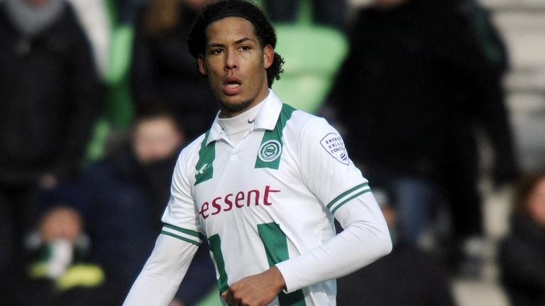 فيرجيل فان ديك مدافع ليفربول