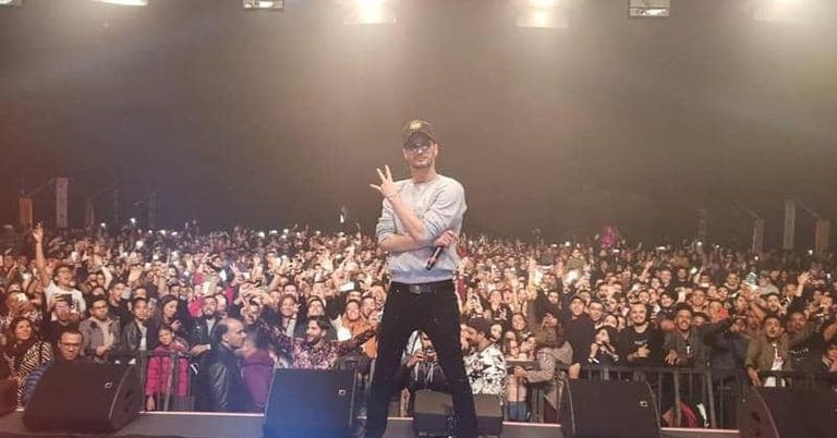 الفنان العالمي سولكينغ أسبوع نفوق فضائح تآمر قطر على الجزائر