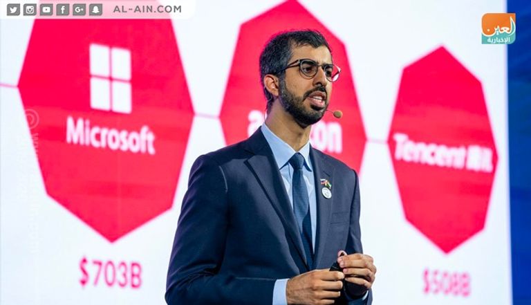 عمر بن سلطان العلماء وزير الدولة الإماراتي للذكاء الاصطناعي