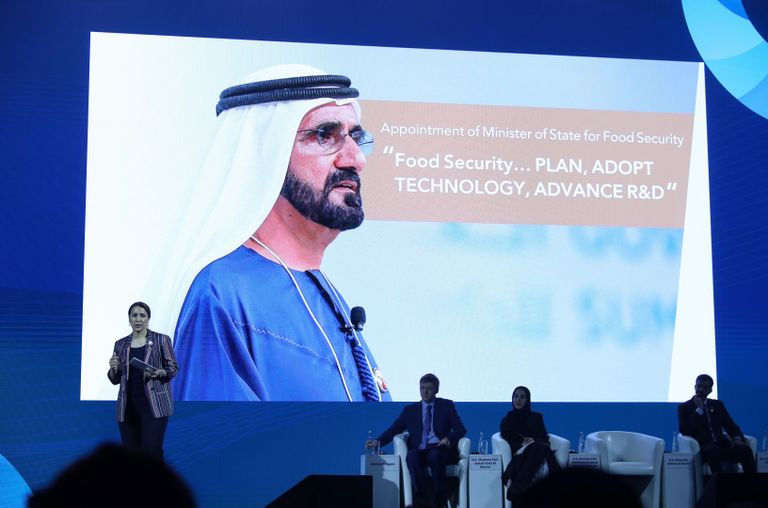 المتحدثون في الجلسة الرئيسية باليوم الثاني من فعاليات القمة