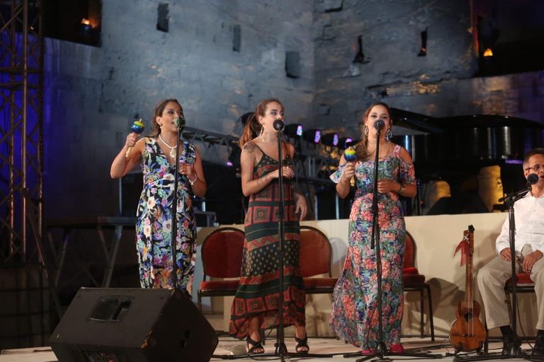 المطربة اللبنانية تانيا قسيس