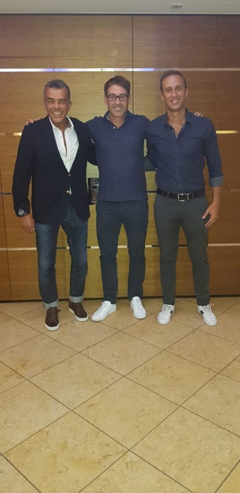 رينه فايلر مع وفد الأهلي في سويسرا