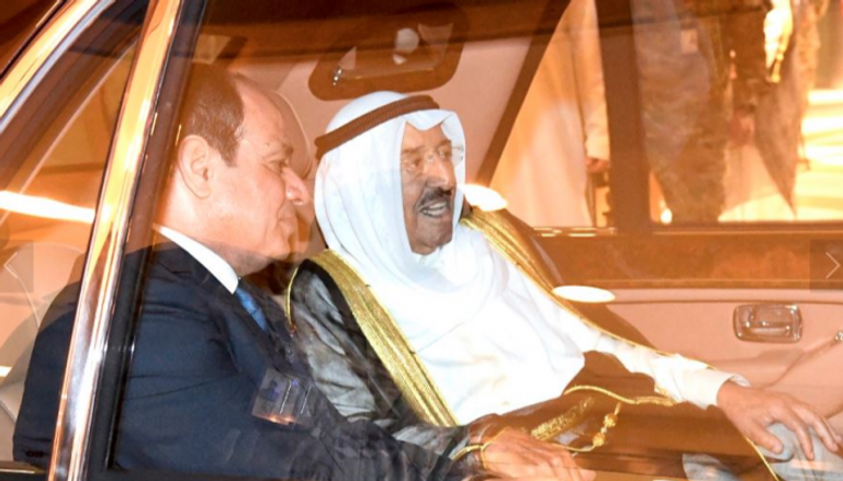 الرئيس المصري بدأ زيارة رسمية إلى الكويت 