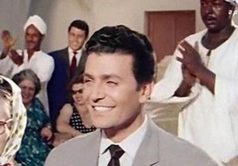 الممثل المصري إيهاب نافع