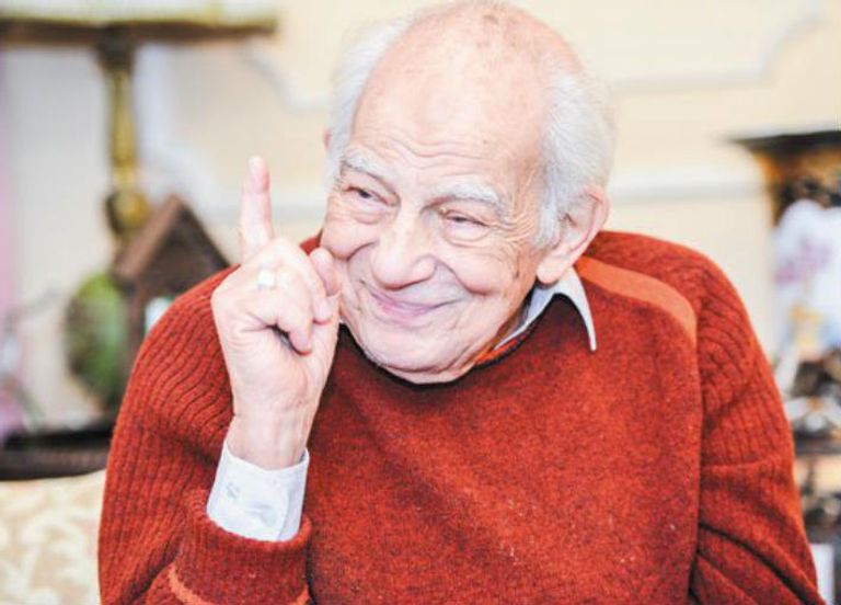 الفنان المصري رشوان توفيق - أرشيفية