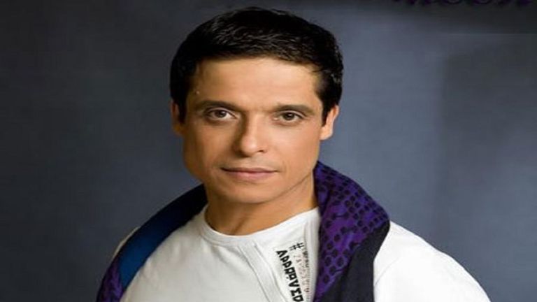 الفنان الراحل عامر منيب