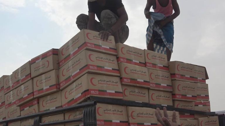 المساعدات في زنجبار يستفيد منها 7 آلاف يمني