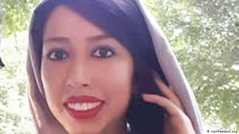 الناشطة الحقوقية صبا كرد أفشاري زهرا رهنورد زوجة مير حسين موسوي - أرشيفية