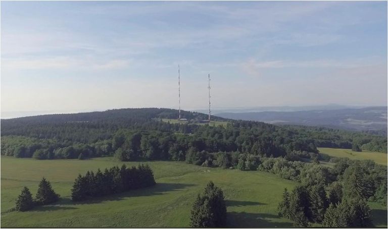 مقتل ثلاثة في سقوط منصة صيانة بأحد أبراج البث في ألمانيا