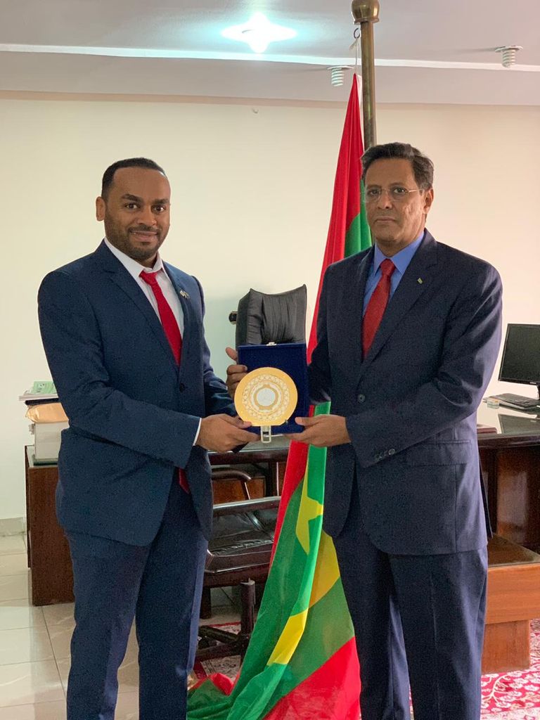 أيمن عثمان الباروت مع سفير لبنان في القاهرة