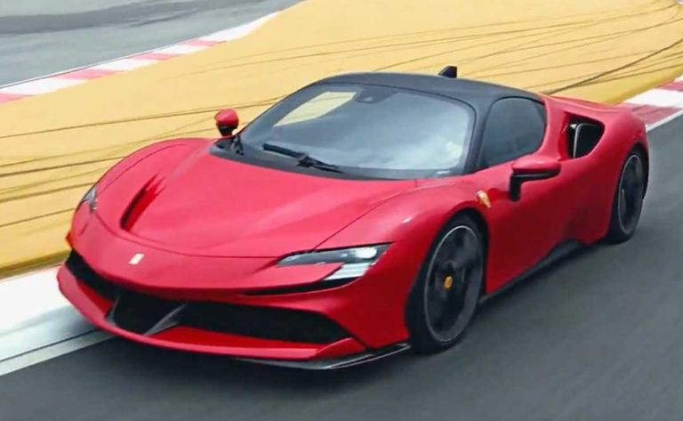 طراز بورش تايكان