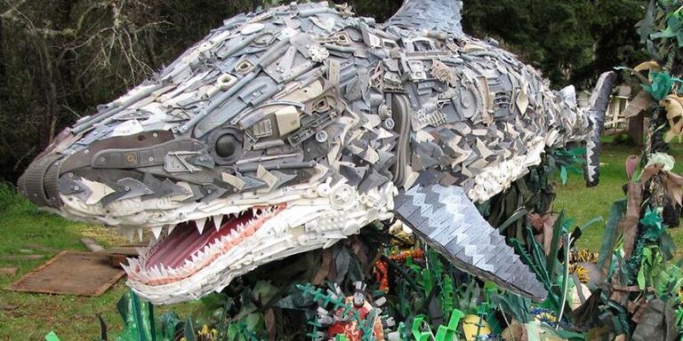 من النماذج العالمية في "فن النفايات" المهندسون المصريون أصحاب مشروع