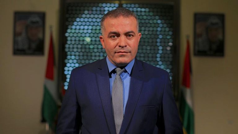 جانب من توزيع المساعدات الطبية في غزة