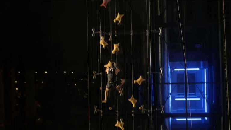 مارتشين جينسكي خلال السباق