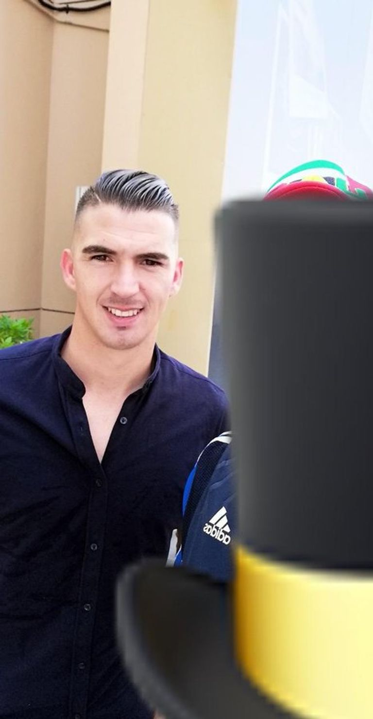 كارلوس لوبيز "كارليتوس" في الإمارات كارلوس لوبيز