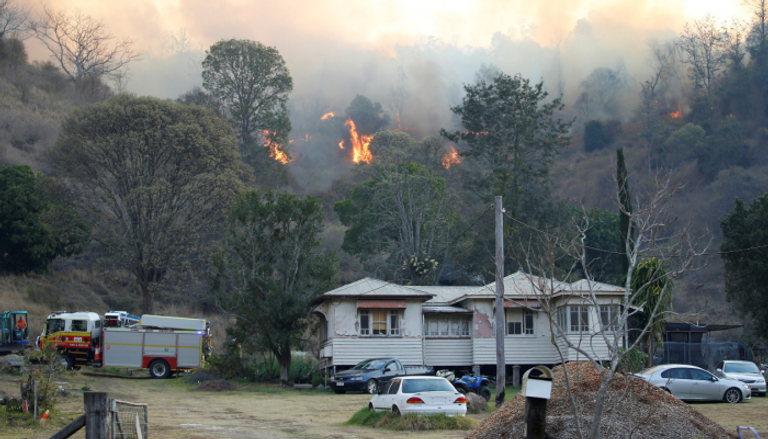 النيران تشتعل في غابات أستراليا