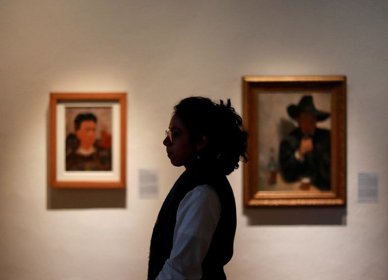 المعرض يرسم صورة لقصة حب فريدا كالو ودييجو ريفيرا