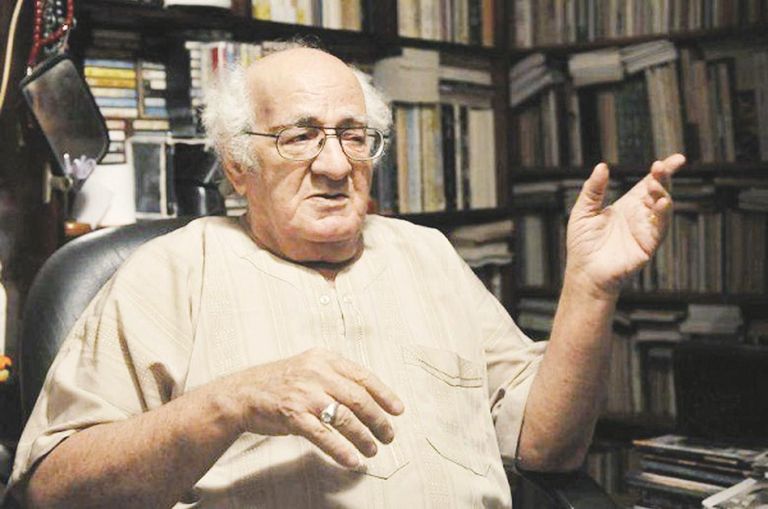 الأديب المصري الراحل خيري شلبي