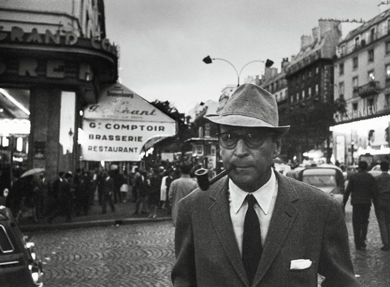 جوروج سيمنون كاتب بلجيكي فرنسي - أرشيفية