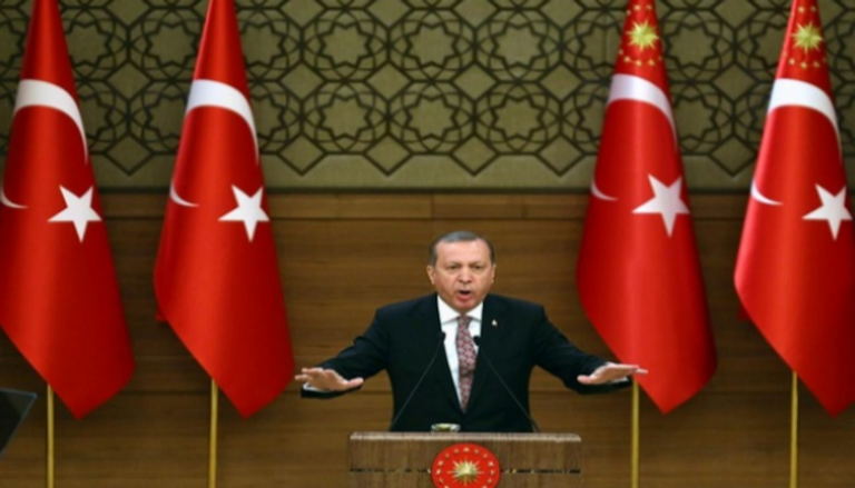 أردوغان يهدد بإغراق أوروبا باللاجئين