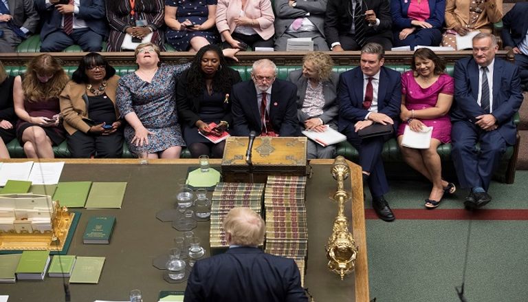 البرلمان البريطاني خلال جلسة قرار تعليق أعماله