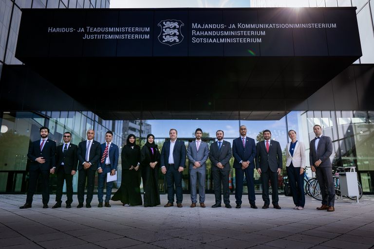 تعاون بين الإمارات وإستونيا في مجال التحول الرقمي