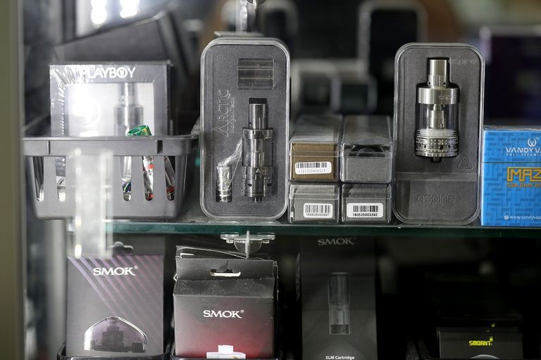 النكهات غير نكهة التبغ ستُسحب قريباً من الأسواق