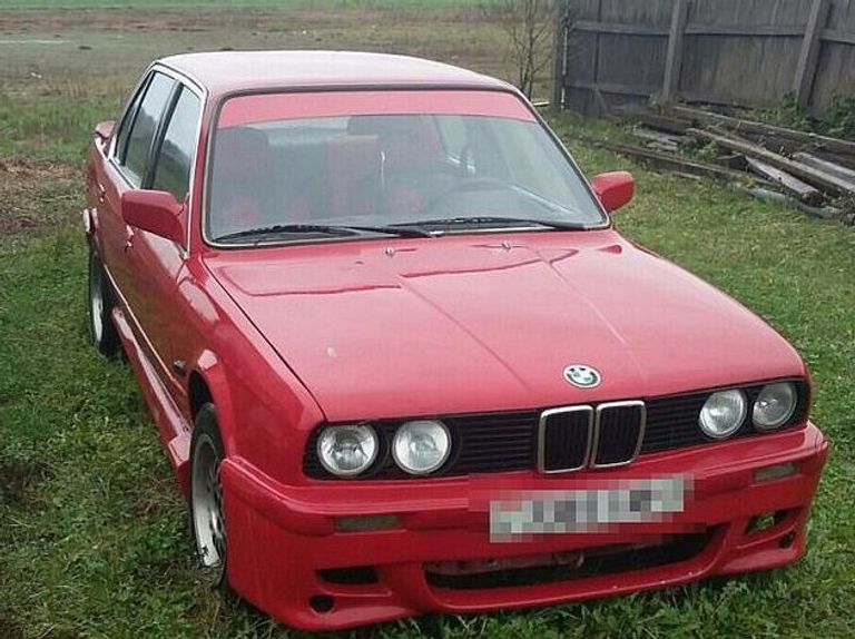 الأب والأم والصغيرة