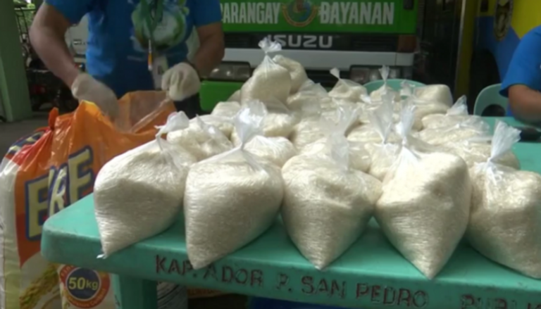  برنامج "الأرز مقابل البلاستيك" في الفلبين
