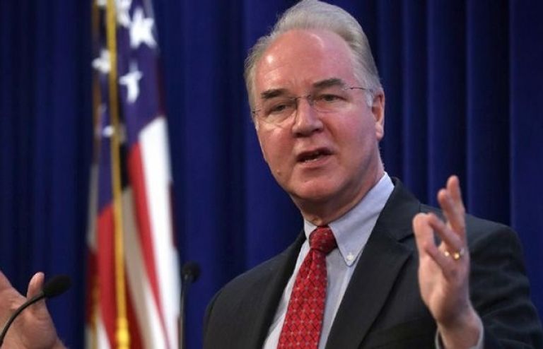 توم برايس الرئيس الأمريكي والمغادرون البيت الأبيض