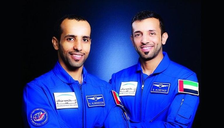 رائدا الفضاء الإماراتيان هزاع المنصوري وسلطان النيادي