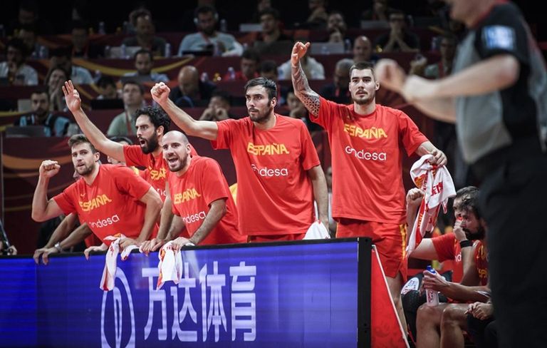 إسبانيا والأرجنتين