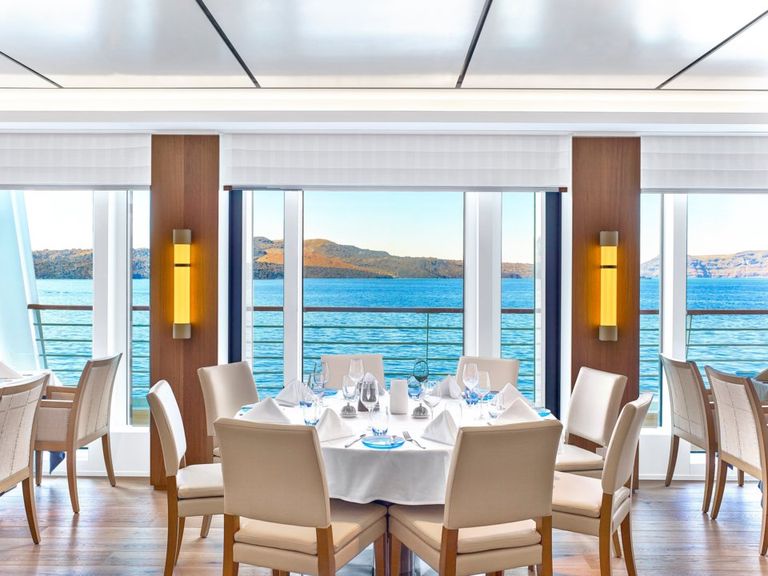 تبلغ تكلفة الفرد في الرحلة 90 ألف دولار