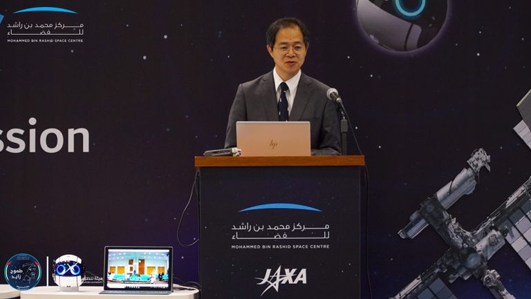 جانب من فعاليات مركز محمد بن راشد للفضاء و"جاكسا" التعليمية