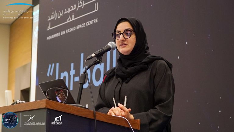 جانب من فعاليات مركز محمد بن راشد للفضاء و"جاكسا" التعليمية