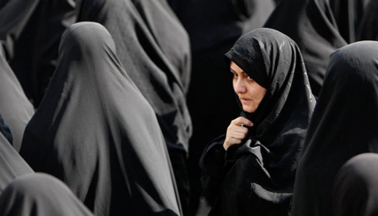 النساء الإيرانيات يعانين من تمييز كبير داخل البلاد