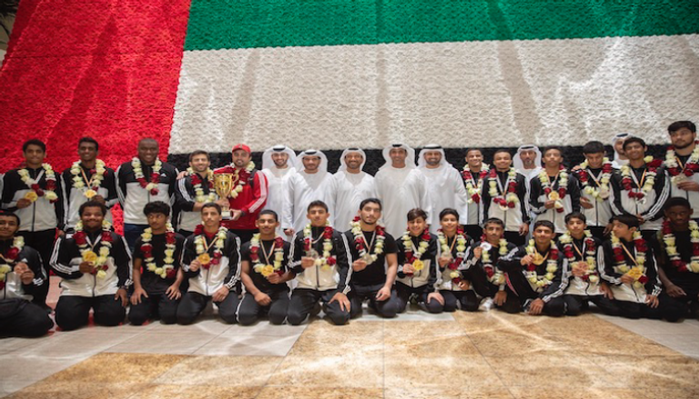 استقبال أبطال الجوجيتسو بمطار دبي