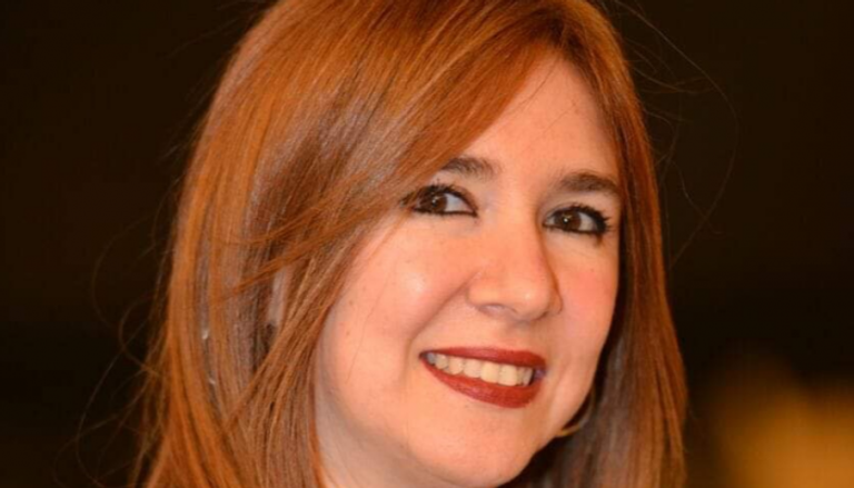 الفنانة والإعلامية المصرية دينا عبدالله