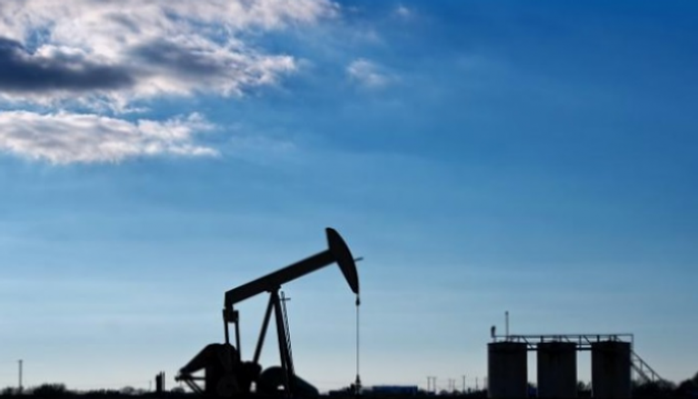 أسعار النفط تواصل الهبوط بعد إعلان السعودية عودة إنتاجها بالكامل