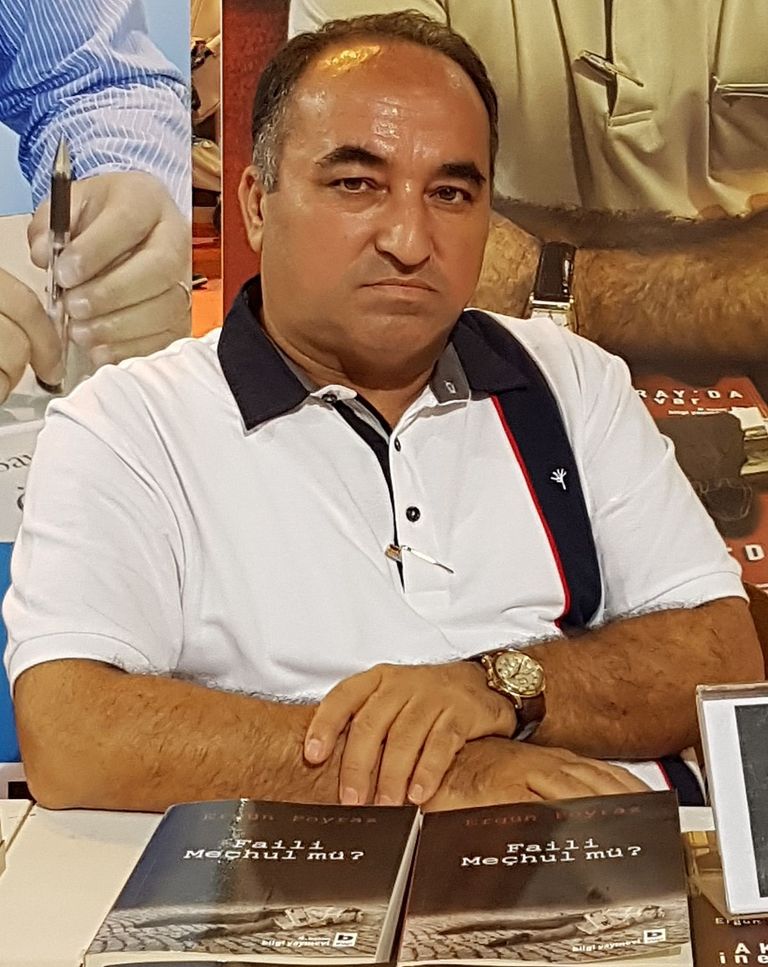 الكاتب التركي، أرغون بويراز رجب طيب أردوغان - أرشيفية