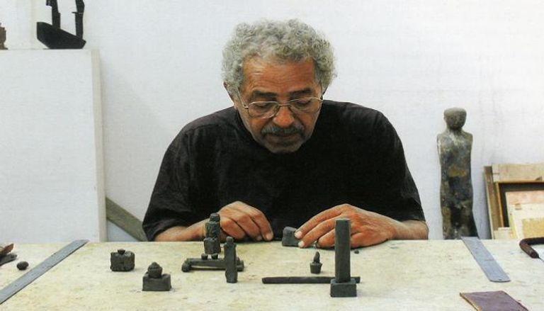 الفنان التشكيلي والنحات المصري آدم حنين
