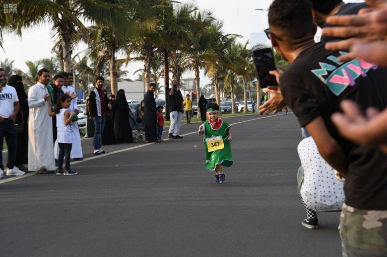 من فعاليات سباق الجري في جدة