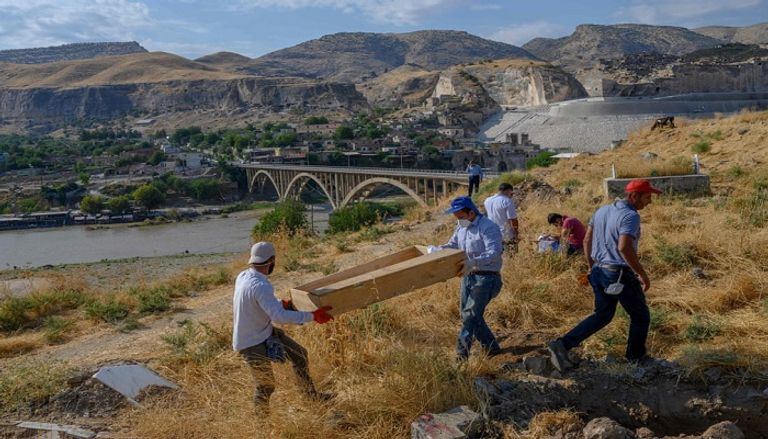 سد "إليسو" يغرق القرى ويشرد الآلاف