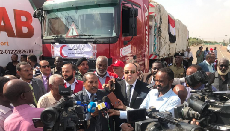 وصول المساعدات المصرية للخرطوم