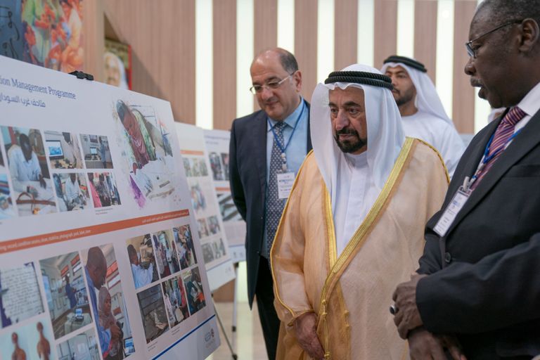 حاكم الشارقة خلال ندوة حفظ التراث