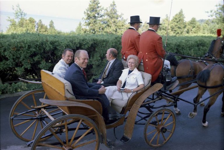 موكب بنس انتهك خصوصية الجزيرة