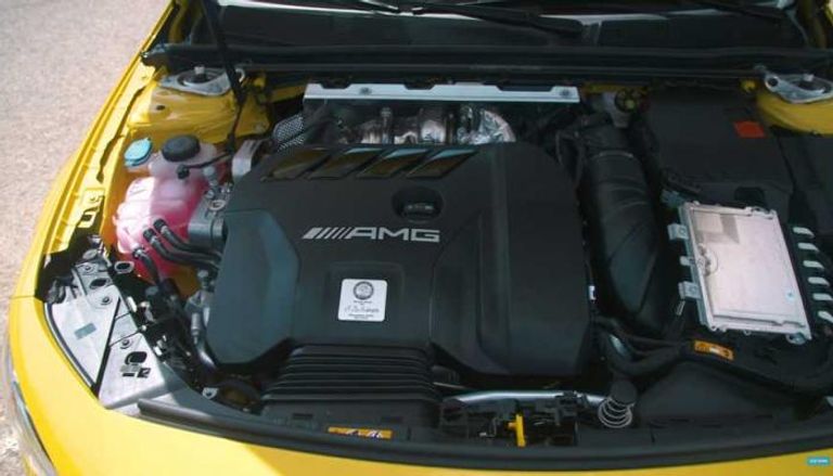 محرك طراز مرسيدس AMG A45